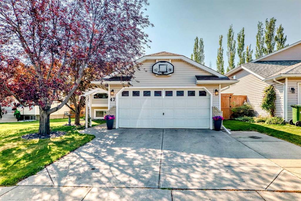 47 Willowbrook Drive NW, Airdrie, Alberta, T4B 2J5