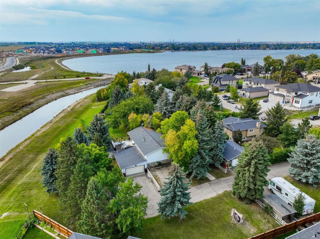 1153 East Lakeview Road, Chestermere, Alberta, T1X 1B1