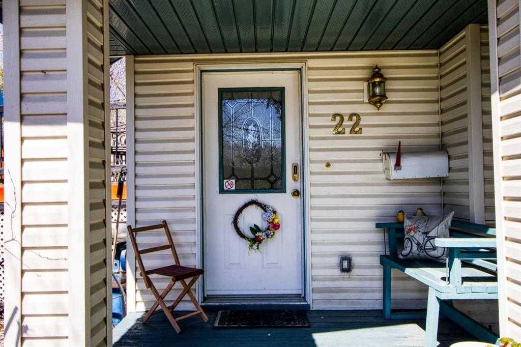 22 Greenview Crescent, Strathmore, Alberta, T1P 1L2