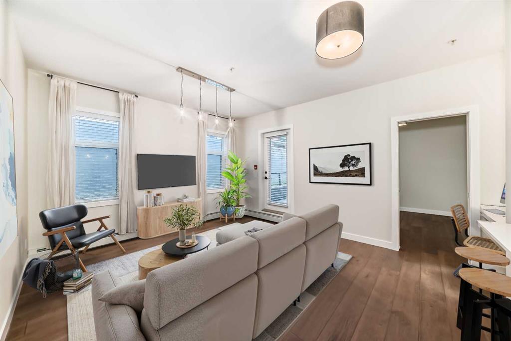 #113 2702 17 Avenue SW, Calgary, Alberta, T3C 1K7