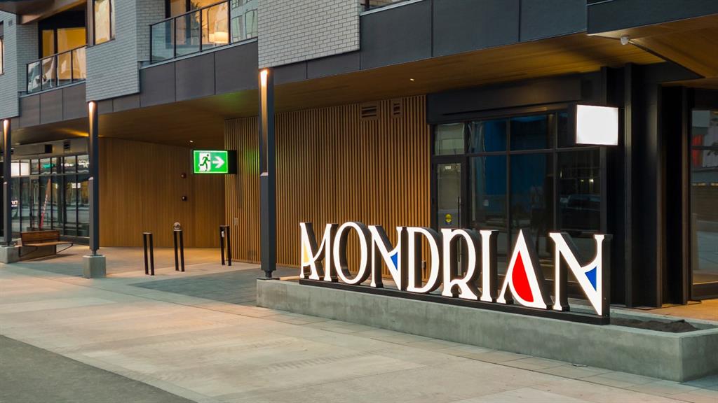 #213 8230 Broadcast Avenue SW, Calgary, Alberta, T3H 6L3