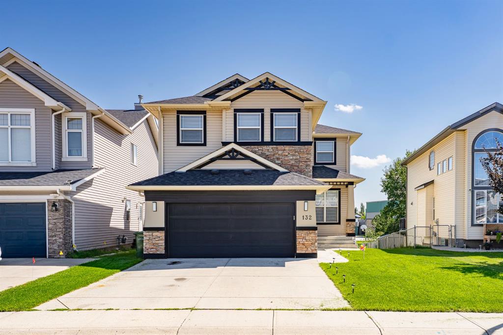 132 Willowmere Close, Chestermere, Alberta, T1X 1S2