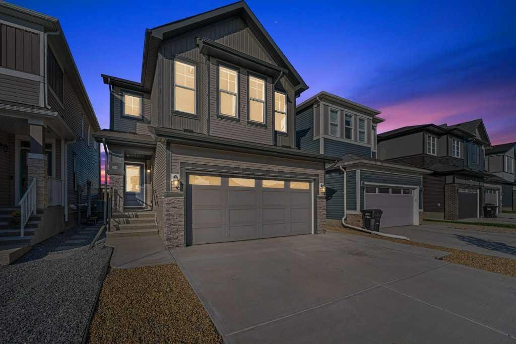 166 Carringsby Way NW, Calgary, Alberta, T3P 1T5