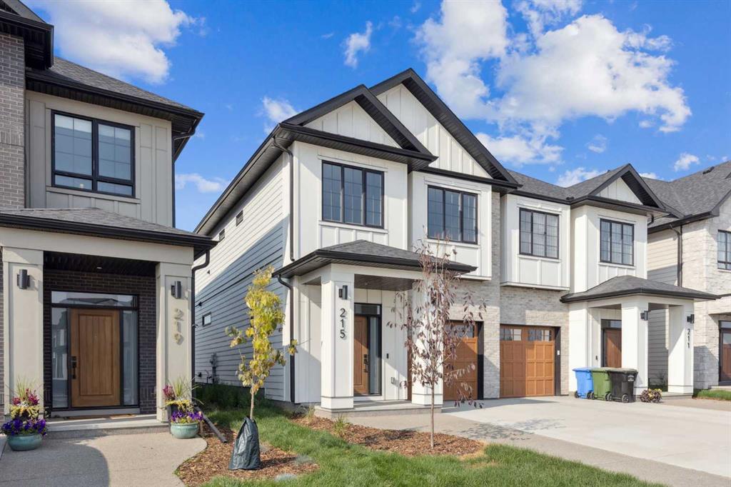 215 Greenwich Drive NW, Calgary, Alberta, T3B6N9