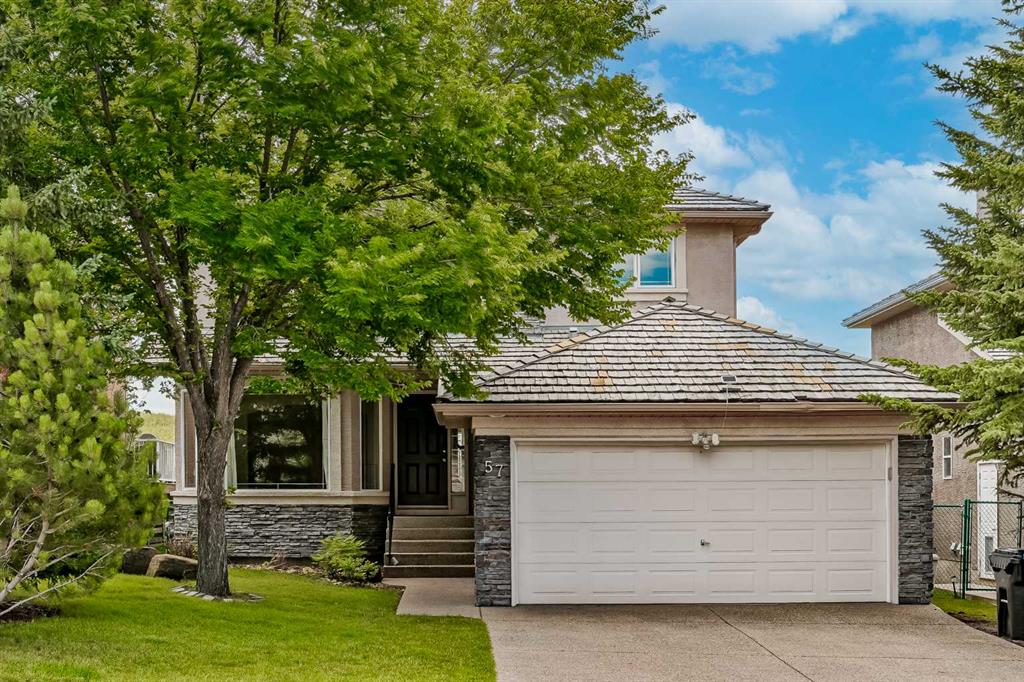 57 Royal Crest Terrace NW, Calgary, Alberta, T3G 4M2