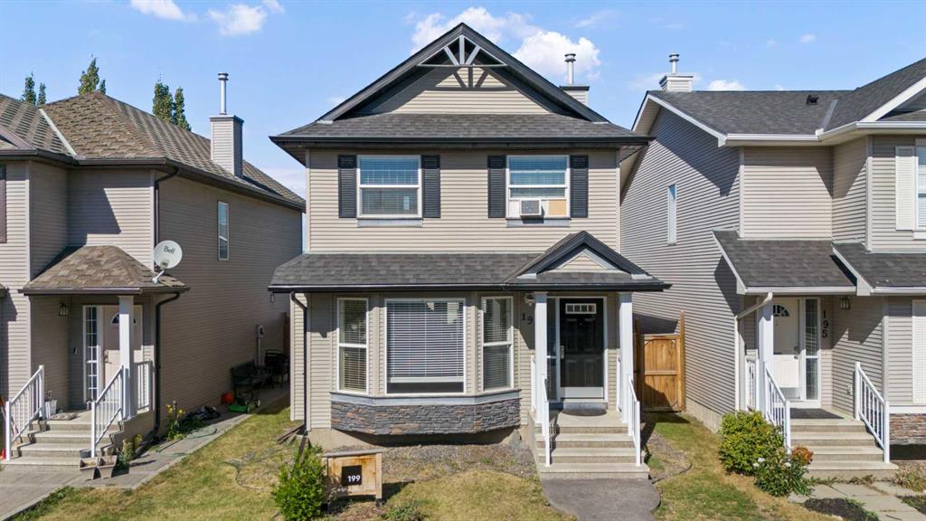 199 Cranberry Close SE, Calgary, Alberta, T3M 0B5