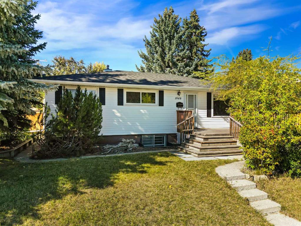 1048 39 Avenue NW, Calgary, Alberta, T2K 0E1
