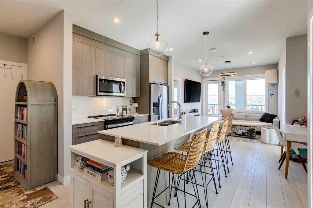 #1305 111 Wolf Creek Drive SE, Calgary, Alberta, T2X 5X2