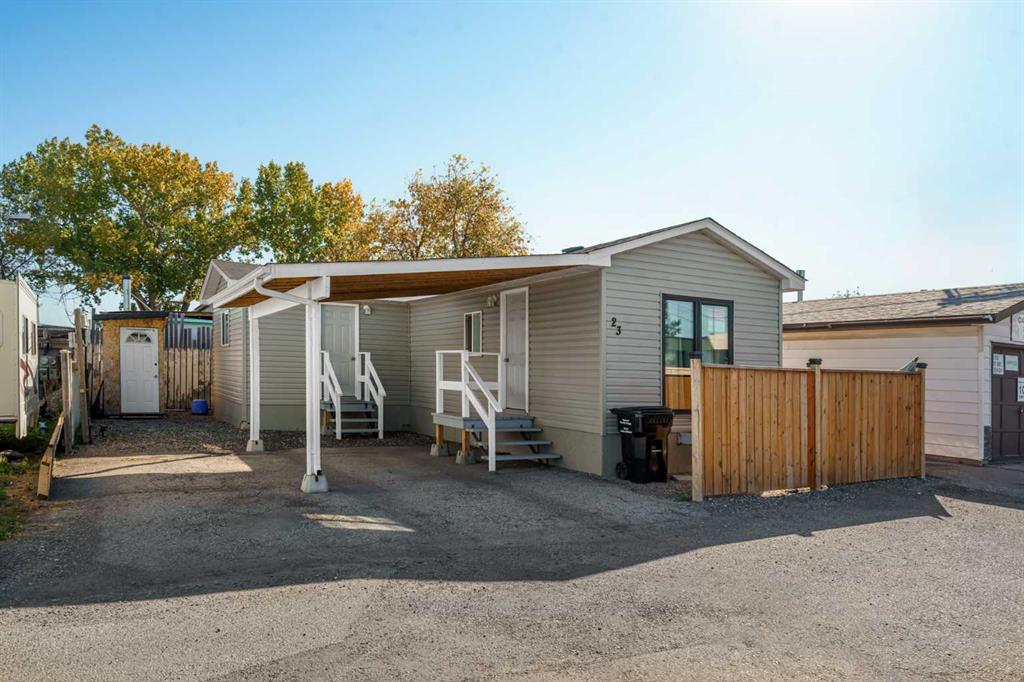 #23 2106 50 Street SE, Calgary, Alberta, T2B 1M7
