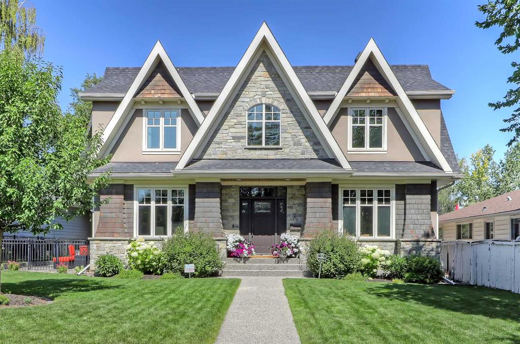 2 Granville Crescent SW, Calgary, Alberta, T3E 4E2