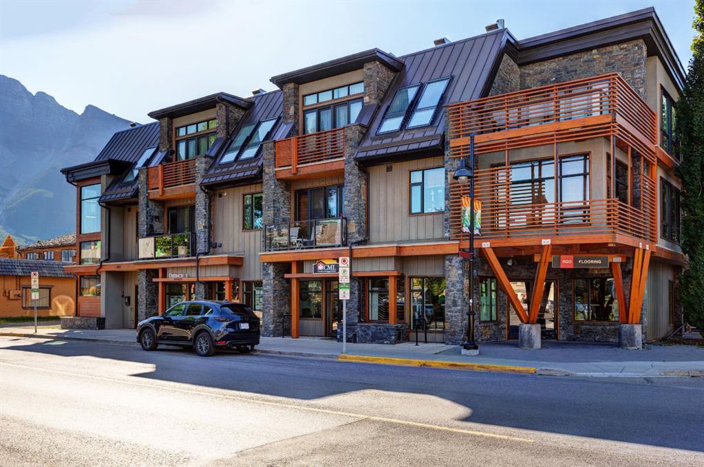 #203 901 8th Avenue, Canmore, Alberta, T1W 1Z7