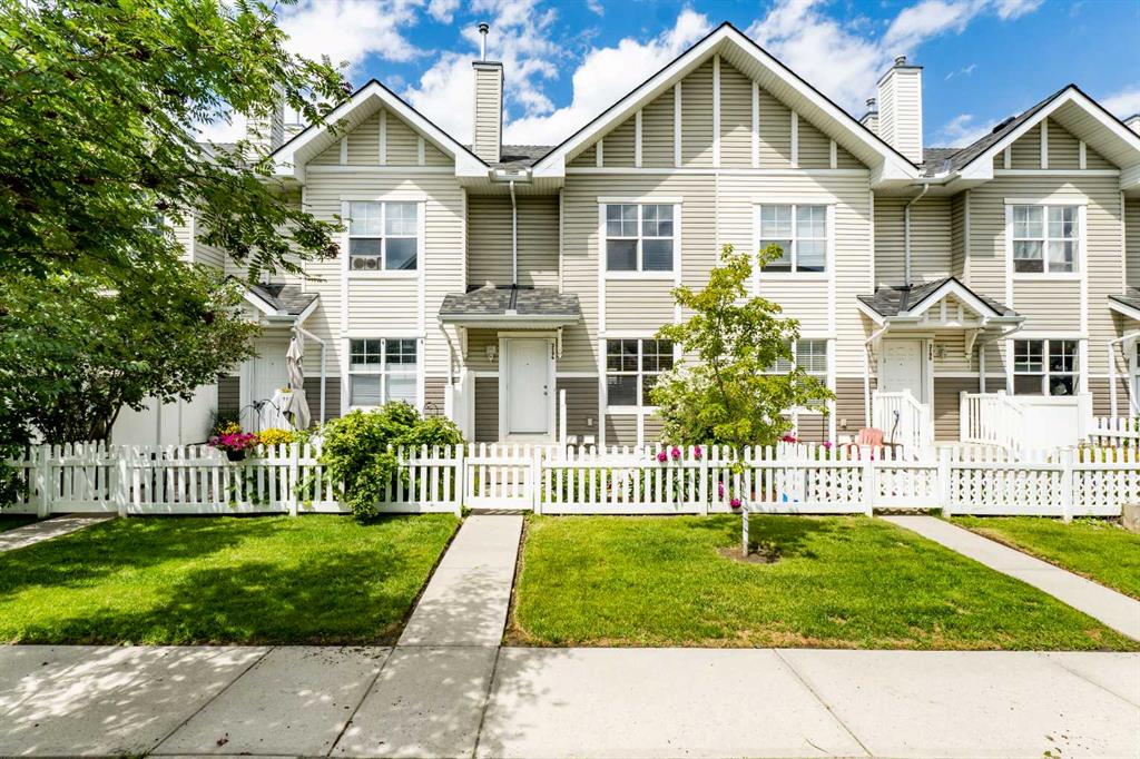 3194 New Brighton Gardens SE, Calgary, Alberta, T2Z 0Y1