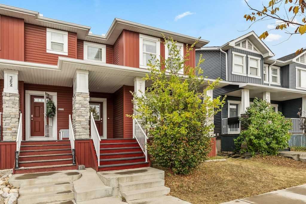 286 Redstone Drive NE, Calgary, Alberta, T3N 0N4