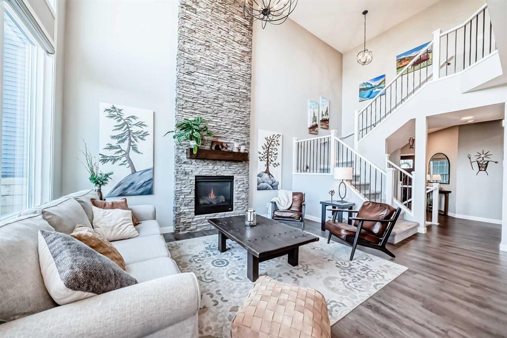 204 Sunrise Common, Cochrane, Alberta, T4C 2R9