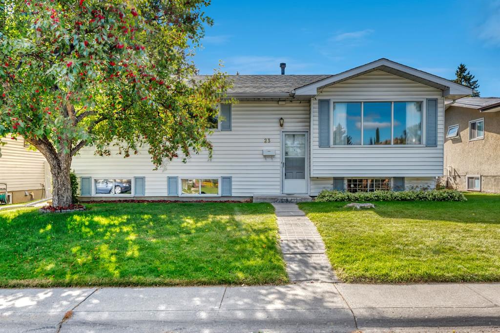 23 Brazeau Crescent SW, Calgary, Alberta, T2W 0Z2