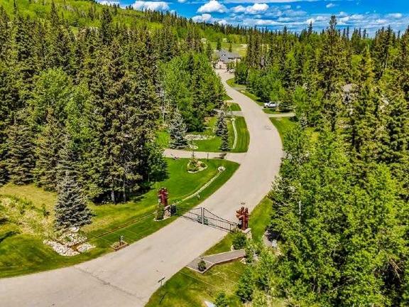 4 Wintergreen Way, Rural Rocky View County, Alberta, T0L 0K0