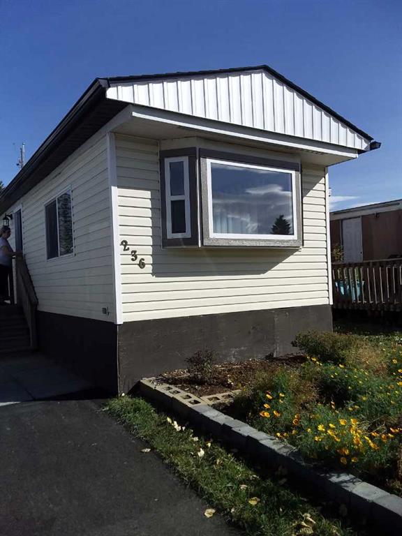236 Polar Avenue NE, High River, Alberta, T1V 1J6