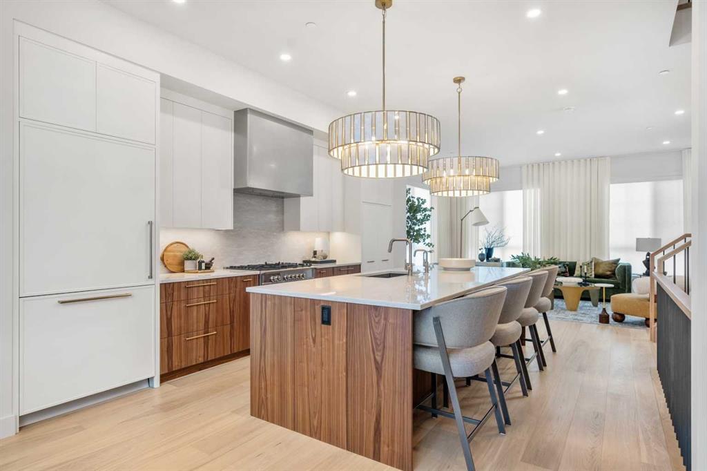 40 Greenwich Heath NW, Calgary, Alberta, T3B 6P3