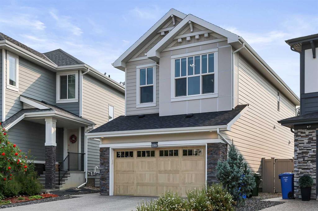 186 West Grove Point SW, Calgary, Alberta, T3H 1Y7