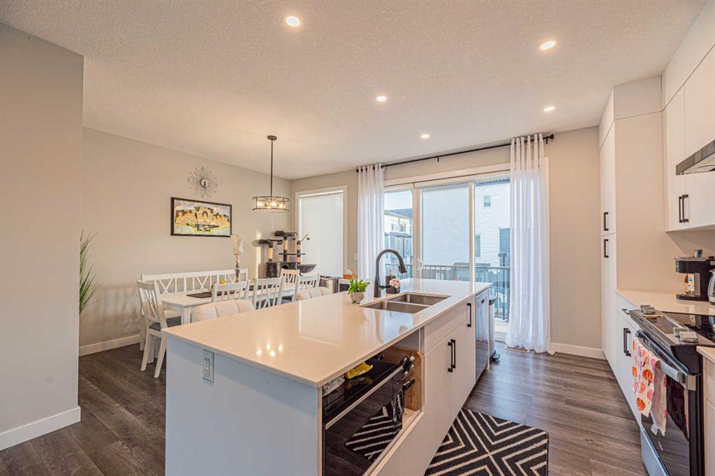 71 Skyview Ranch Avenue NE, Calgary, Alberta, T3N 1Y8