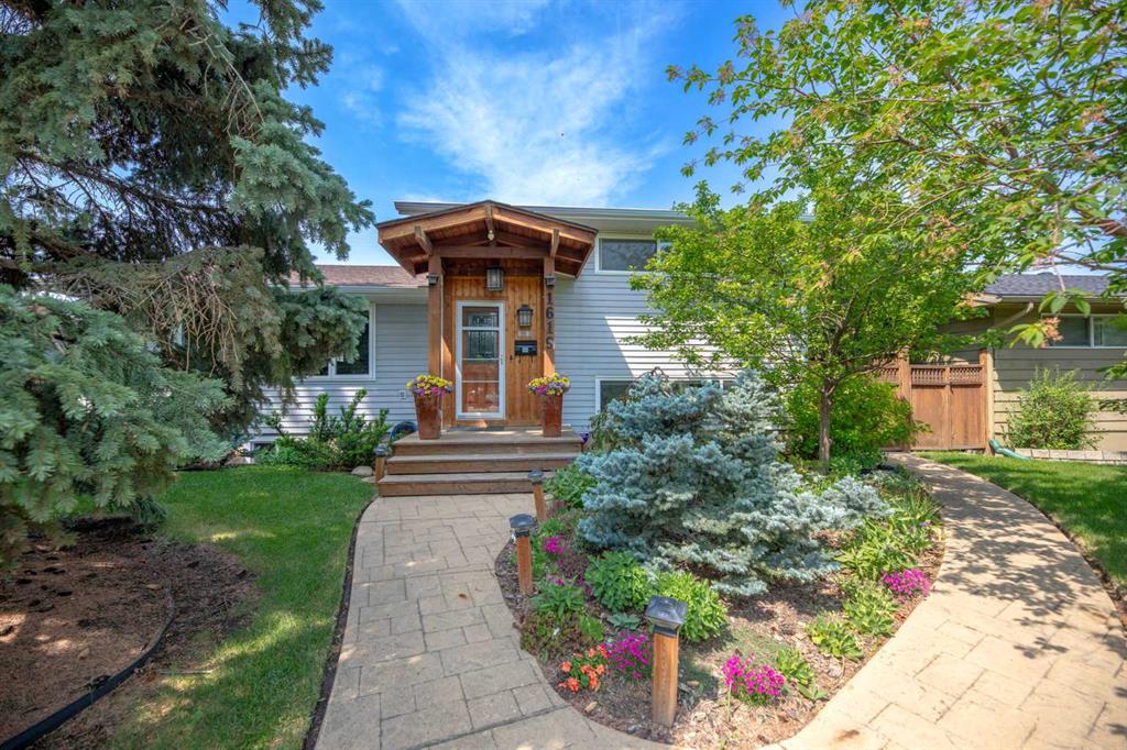 1619 47 Street SW, Calgary, Alberta, T3C 2E2