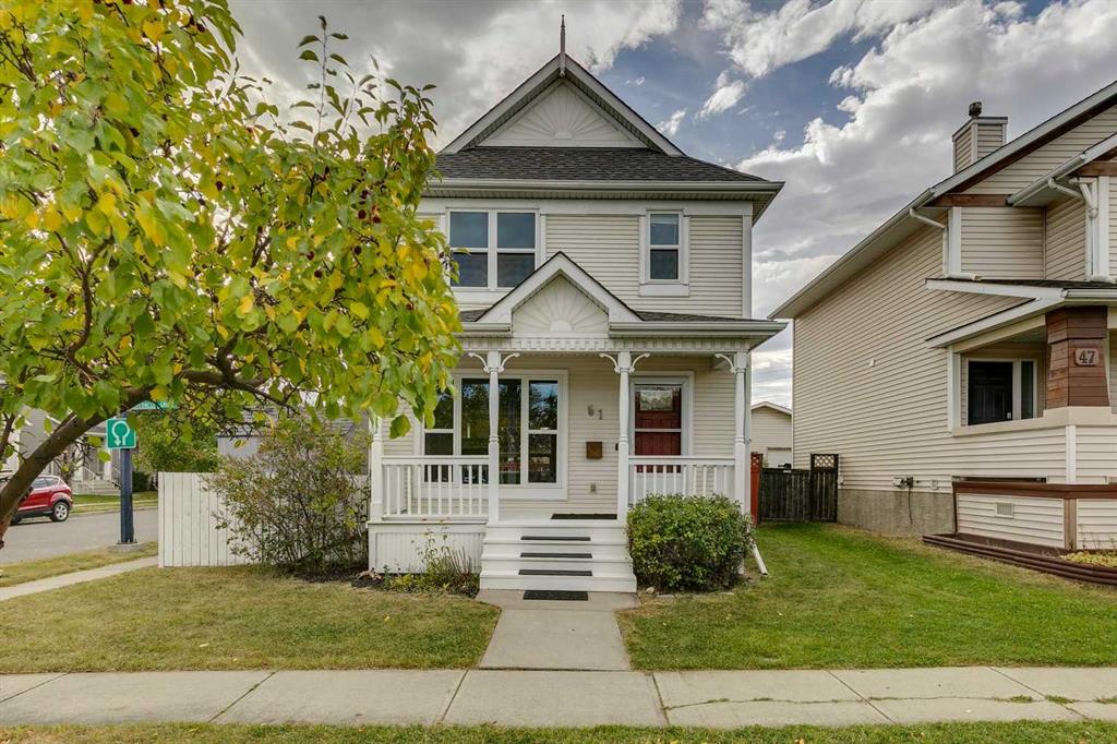 51 Inverness Grove SE, Calgary, Alberta, T2Z 3K3