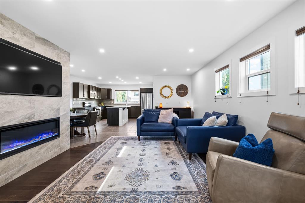 107 Drake Landing Loop, Okotoks, Alberta, T1S 0H4