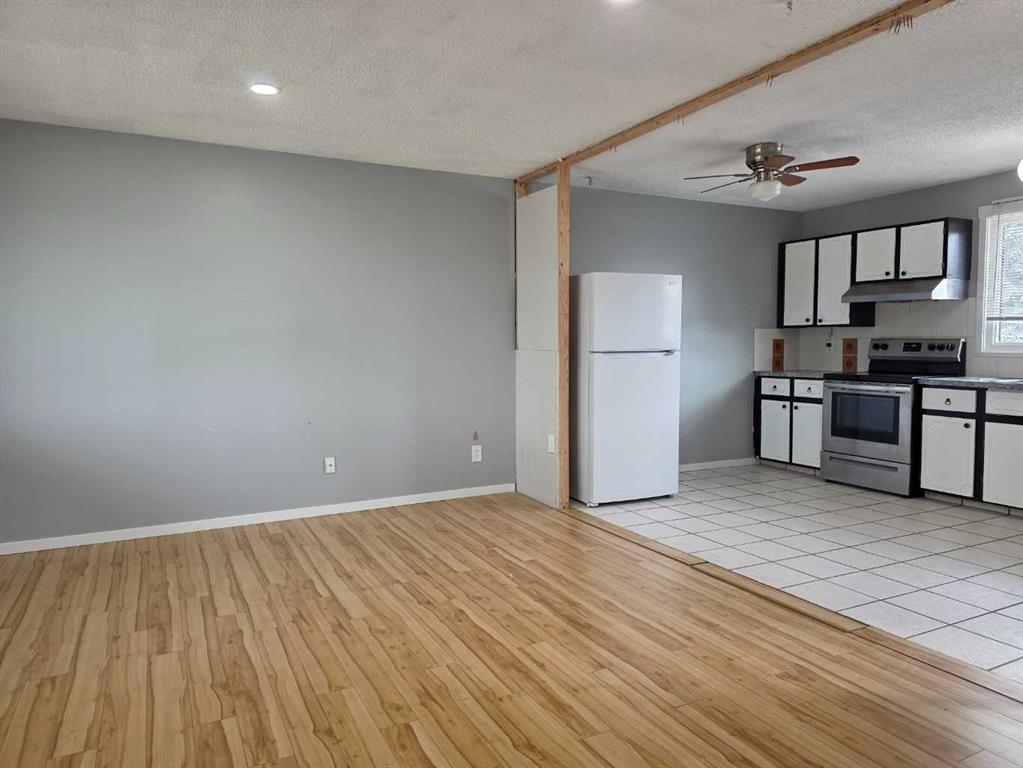 371 Penswood Way SE, Calgary, Alberta, T2A4T4