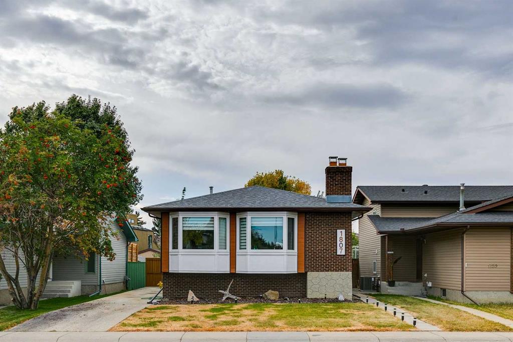 1807 Summerfield Boulevard SE, Airdrie, Alberta, T4B1T3