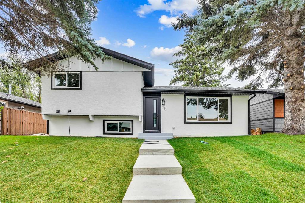 111 Allandale Close SE, Calgary, Alberta, T2H 1W1