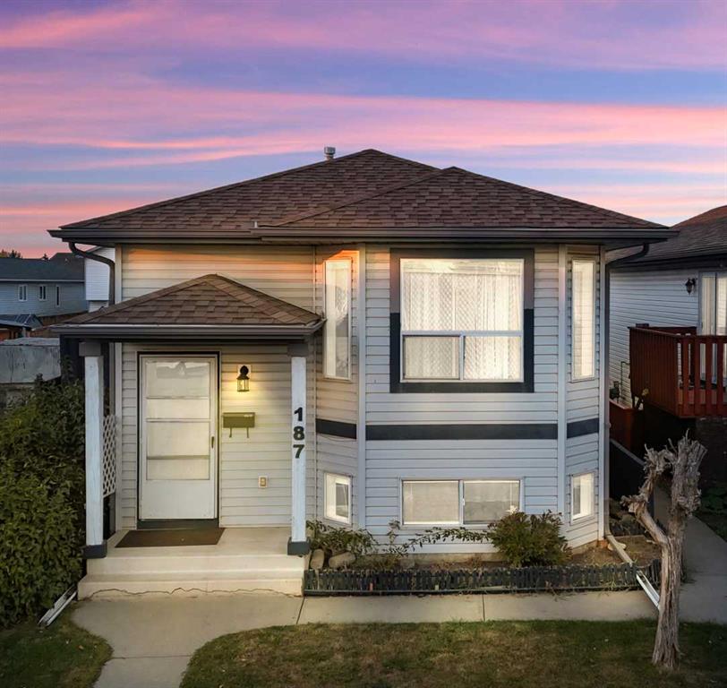187 Applebrook Circle SE, Calgary, Alberta, T2A7T3