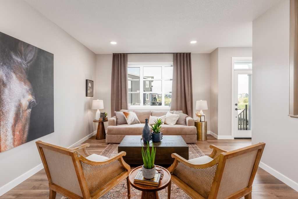 131 Starling Park NW, Calgary, Alberta, T3P 2W1
