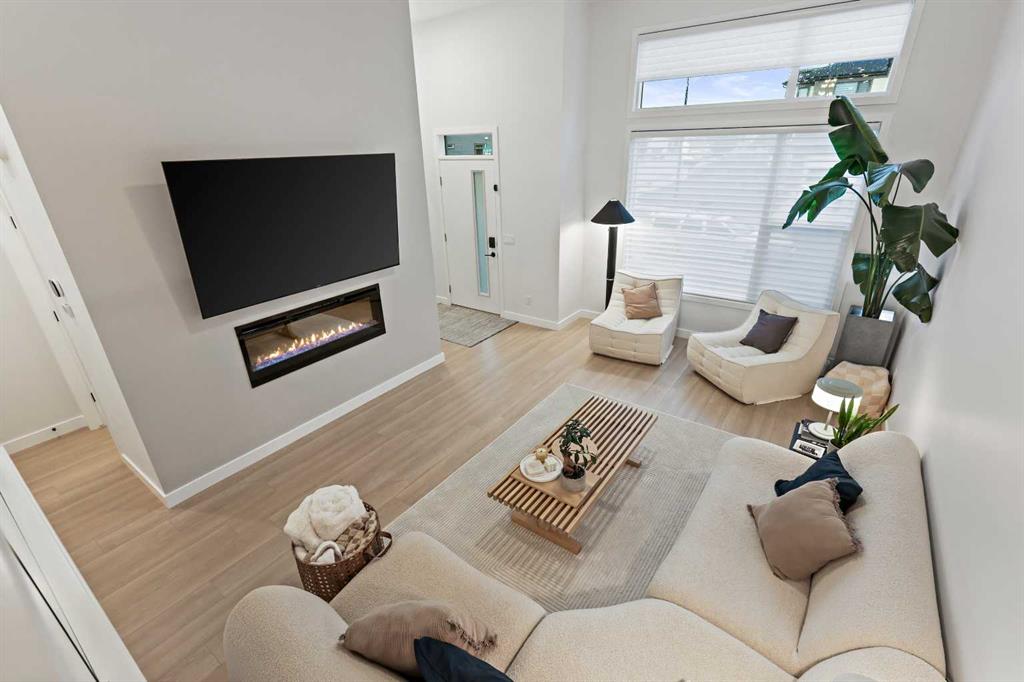 358 Wolf Creek Manor SE, Calgary, Alberta, T2X 4V5