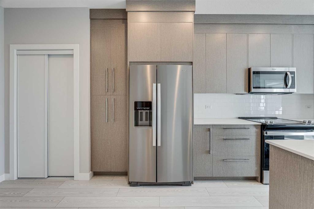 #2303 395 Skyview Parkway NE, Calgary, Alberta, T3N 2K1