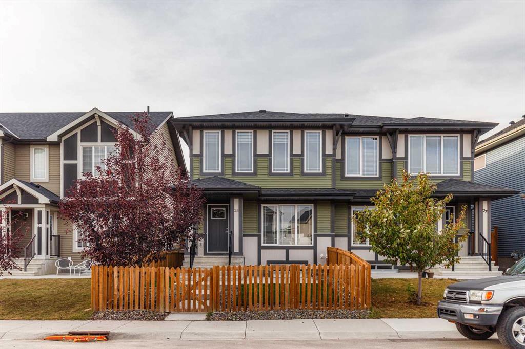 25 Sunrise Way, Cochrane, Alberta, T4C 0C8