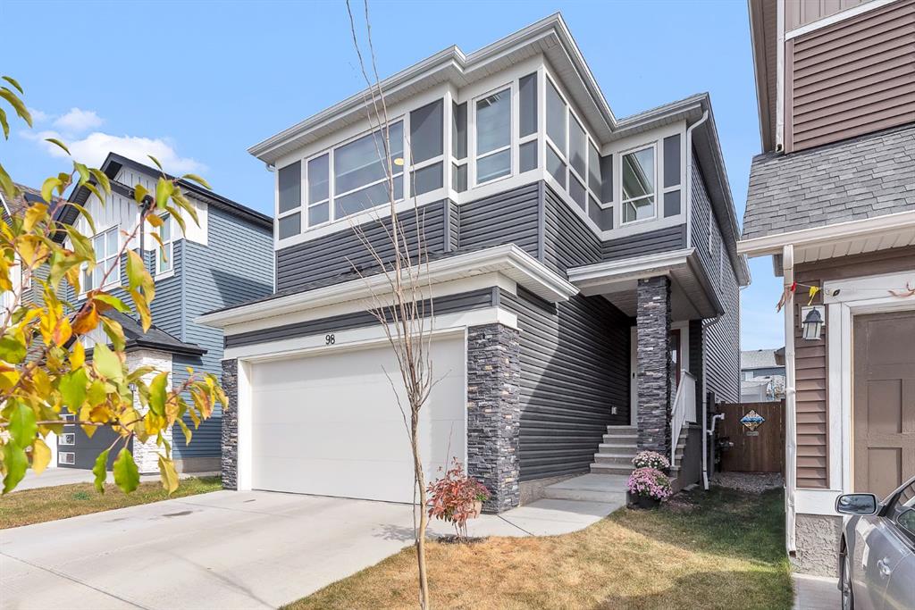 98 Lucas Crescent NW, Calgary, Alberta, T3P 1M6