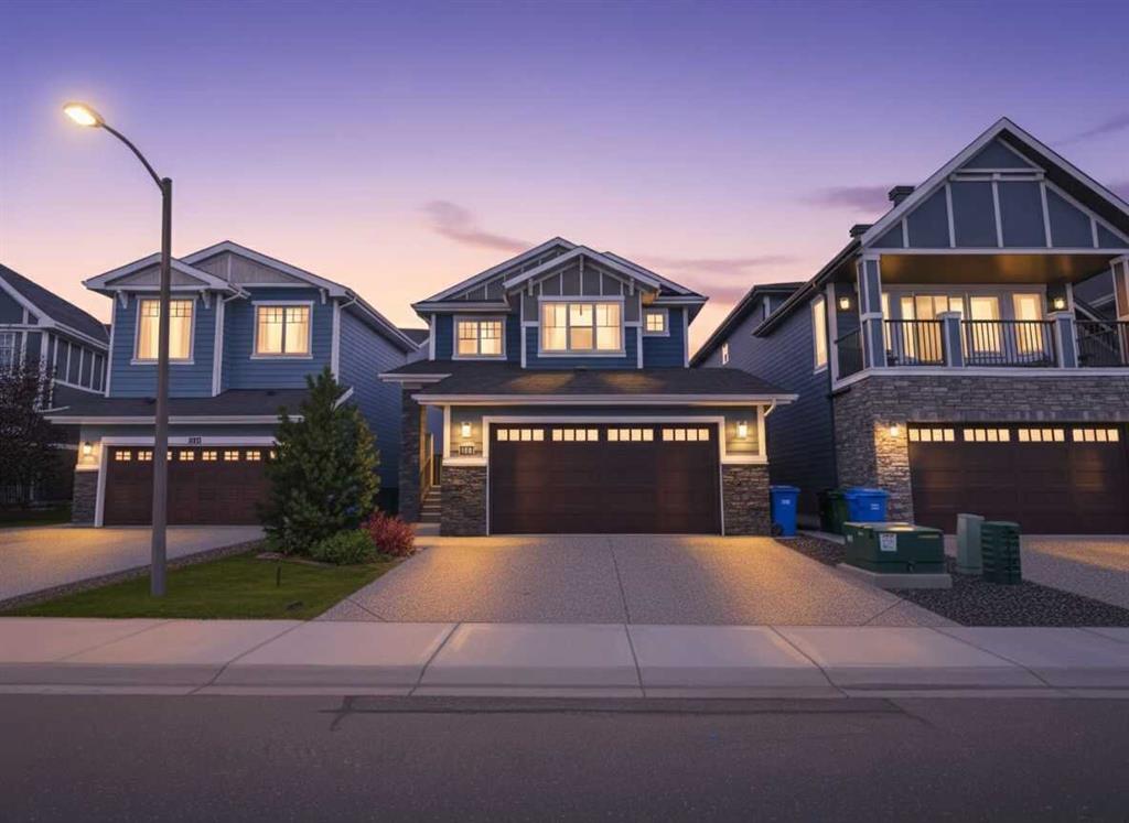 18 West Grove Mews SW, Calgary, Alberta, T3H 2B1