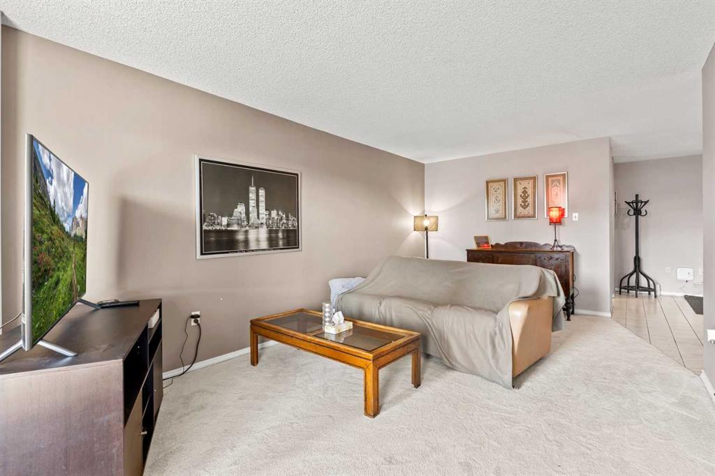 #704 718 12 Avenue SW, Calgary, Alberta, T2R 0H7