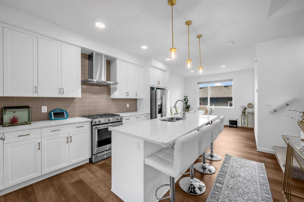 84 Savanna Place NE, Calgary, Alberta, T3J 0X5