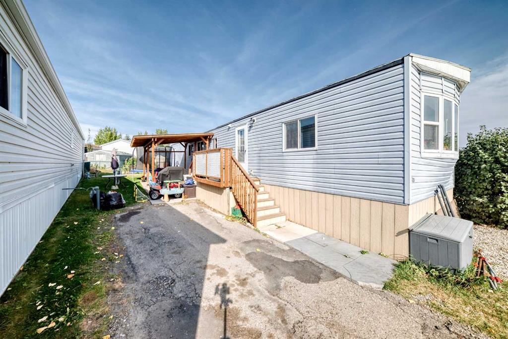 #724 1101 84 Street NE, Calgary, Alberta, T2A 7X2