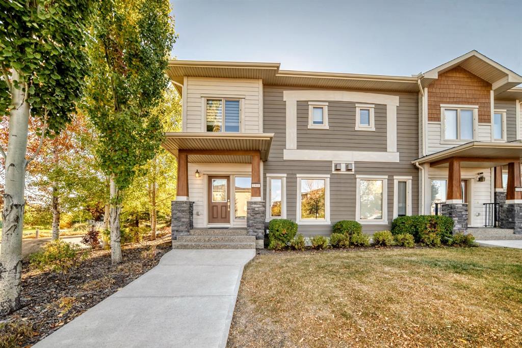 12 Cougar Ridge Landing SW, Calgary, Alberta, T3H 0X8