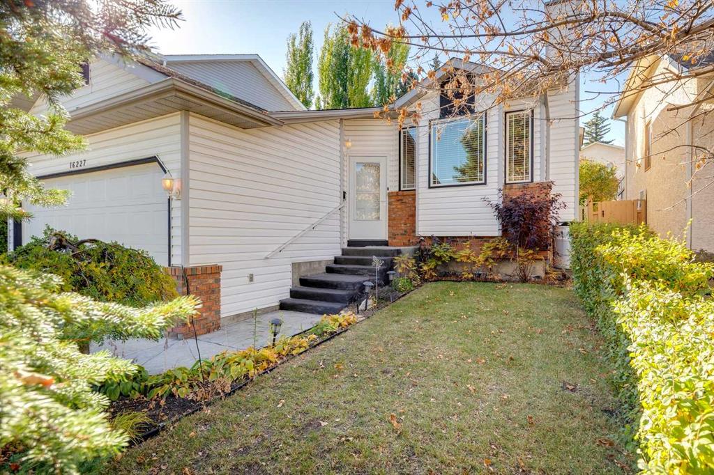 16227 Shawfield Drive SW, Calgary, Alberta, T2Y 2J7