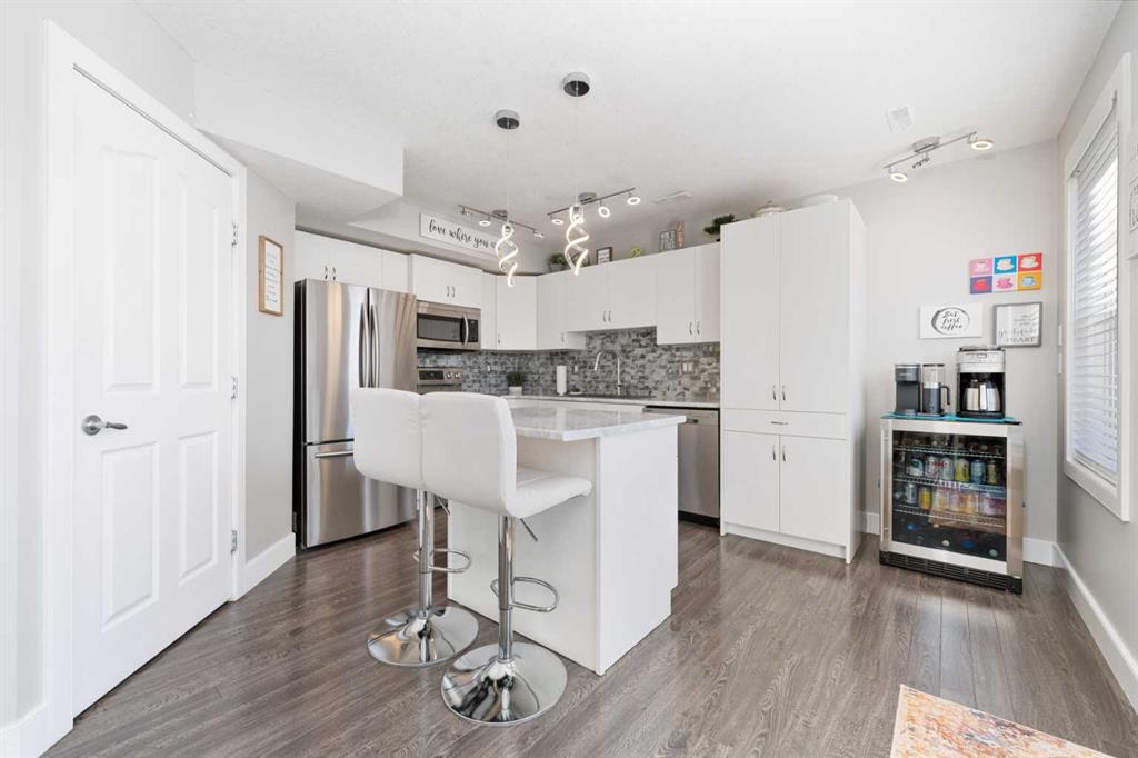 #310 50 Westland Road, Okotoks, Alberta, T1S 2H4