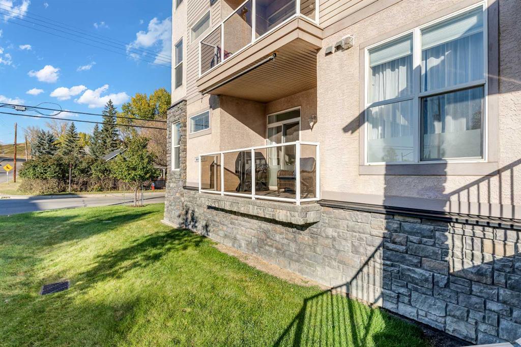 #101 149 Mcrae Street, Okotoks, Alberta, T1S 2H4
