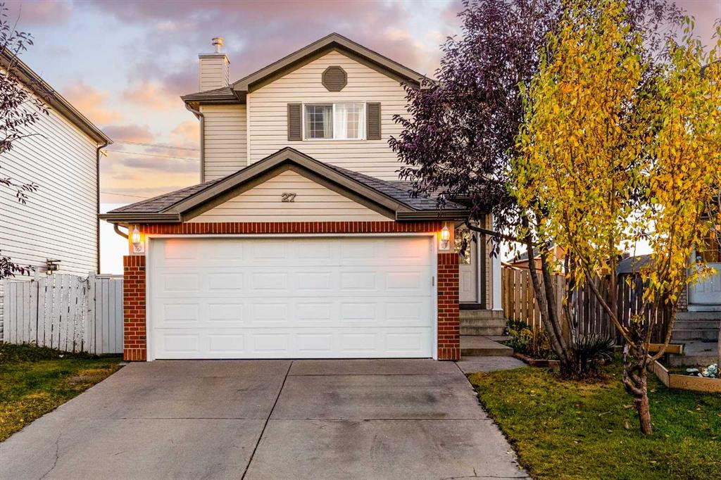 27 Saddlemont Manor NE, Calgary, Alberta, T3J 4Z5