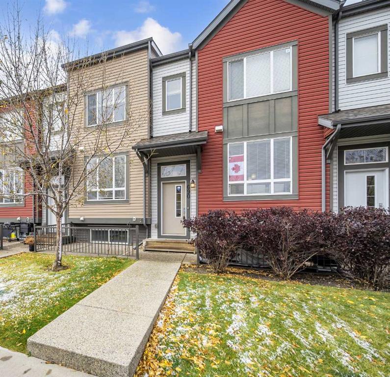 690 Copperpond Boulevard SE, Calgary, Alberta, T2Z 0L2