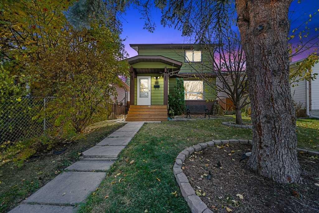 56 Shawmeadows Close SW, Calgary, Alberta, T2Y 1A7