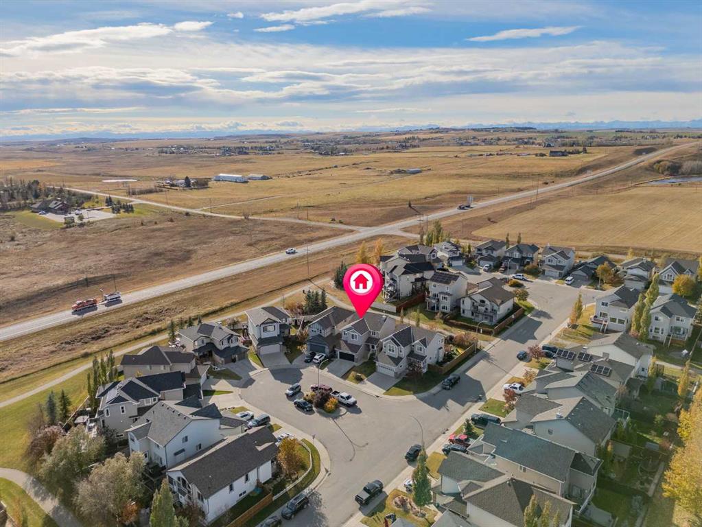 303 Westmount Court, Okotoks, Alberta, T1S 0B6