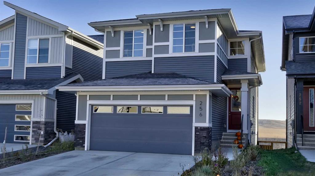 256 Precedence View, Cochrane, Alberta, T4C 3B4