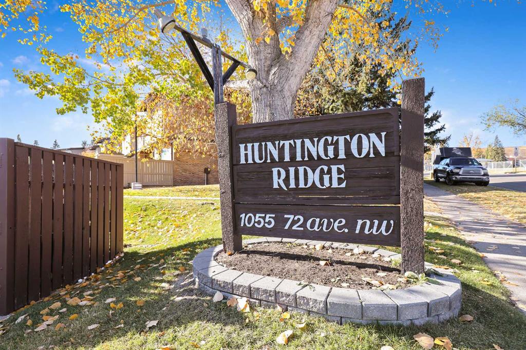 #2 1055 72 Avenue NW, Calgary, Alberta, T2K 5S4